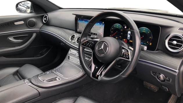 Mercedes-Benz E-Class Listing Image