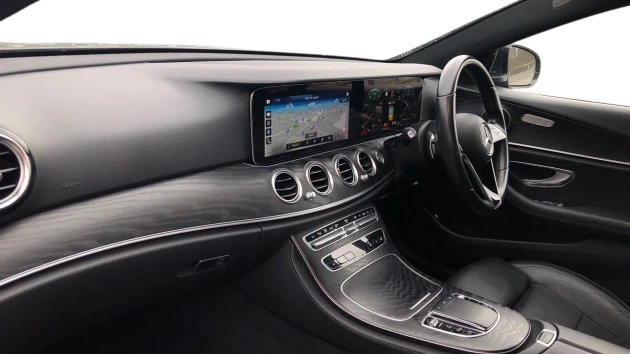 Mercedes-Benz E-Class Listing Image