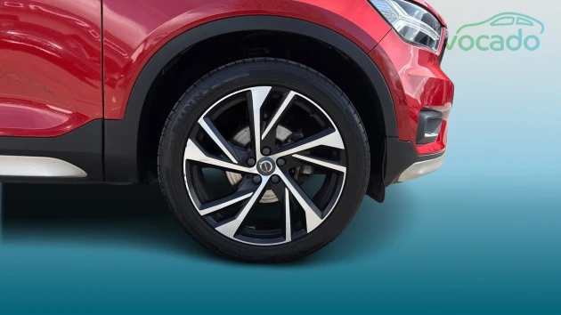 Volvo XC40 Listing Image