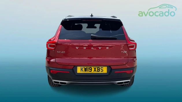 Volvo XC40 Listing Image
