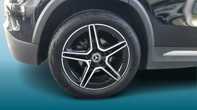 Mercedes-Benz GLA Listing Image