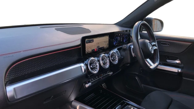 Mercedes-Benz EQB Listing Image