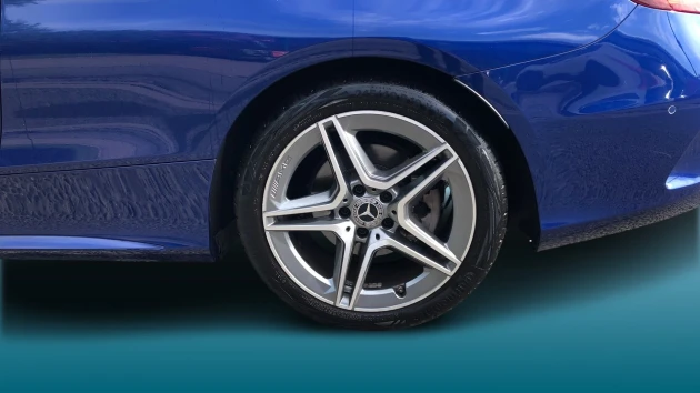 Mercedes-Benz C-Class Listing Image