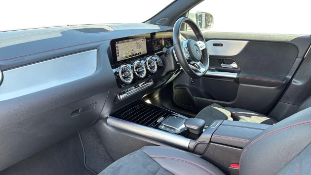 Mercedes-Benz EQA Listing Image