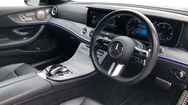 Mercedes-Benz E-Class Listing Image