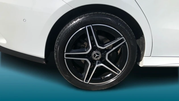 Mercedes-Benz CLA Listing Image