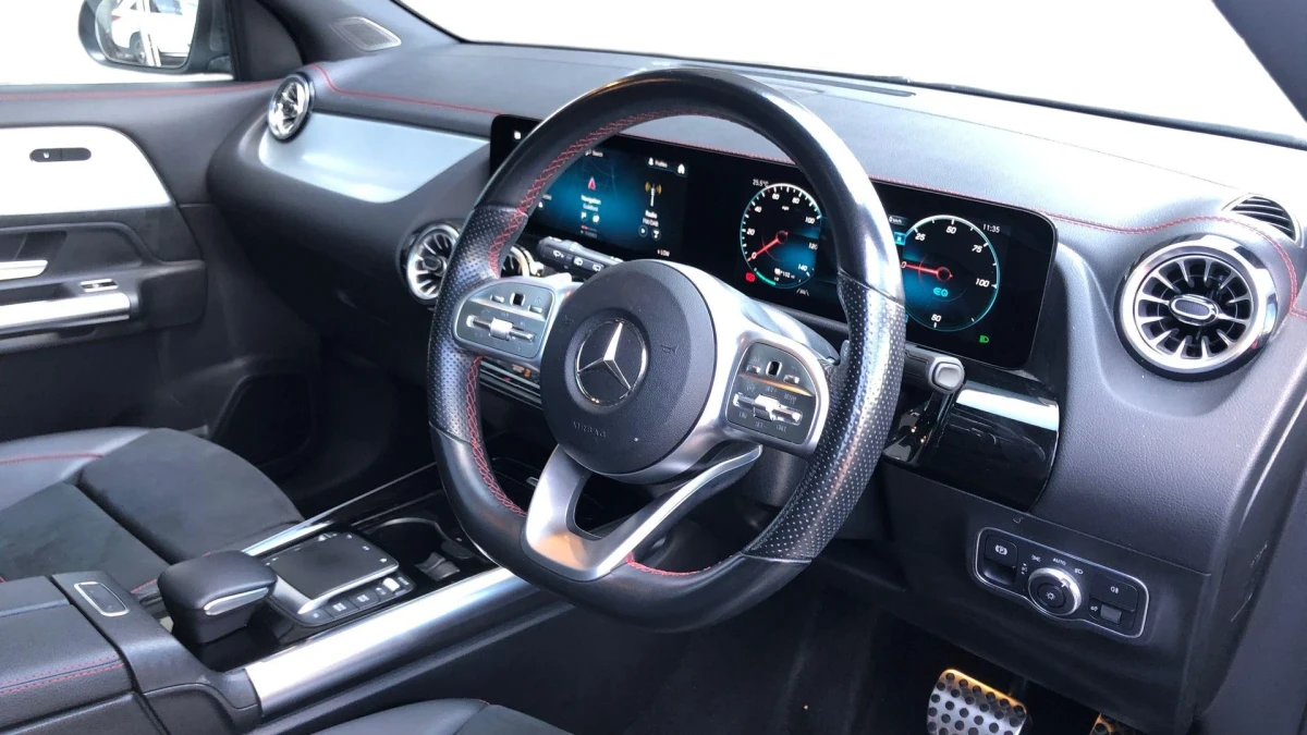 Mercedes-Benz EQA Image 3