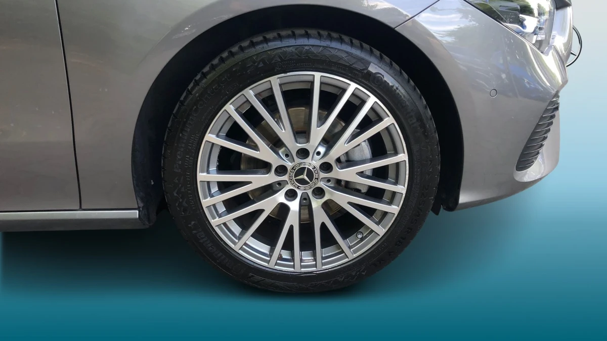 Mercedes-Benz CLA Image 5