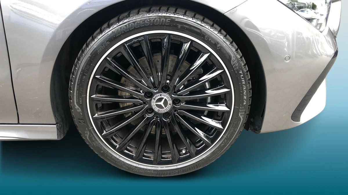 Mercedes-Benz CLA Image 5