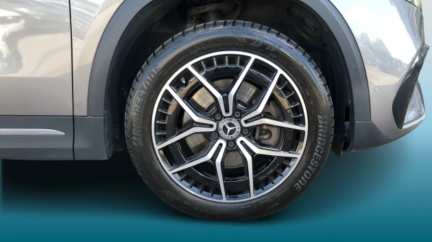 Mercedes-Benz EQA Listing Image