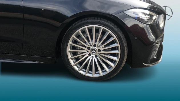 Mercedes-Benz C-Class Listing Image
