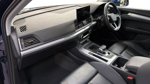Audi Q5 Listing Image