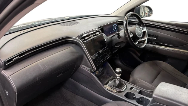 Hyundai TUCSON Listing Image