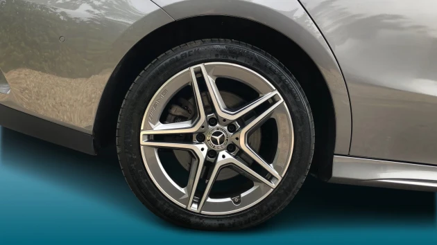 Mercedes-Benz CLA Listing Image