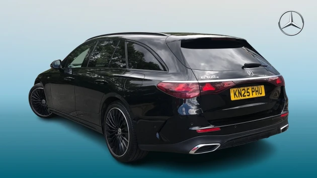 Mercedes-Benz E-Class Listing Image
