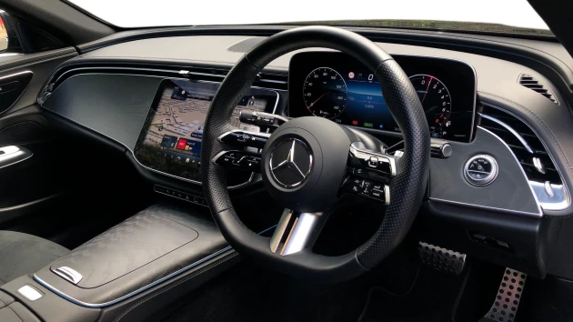 Mercedes-Benz E-Class Listing Image