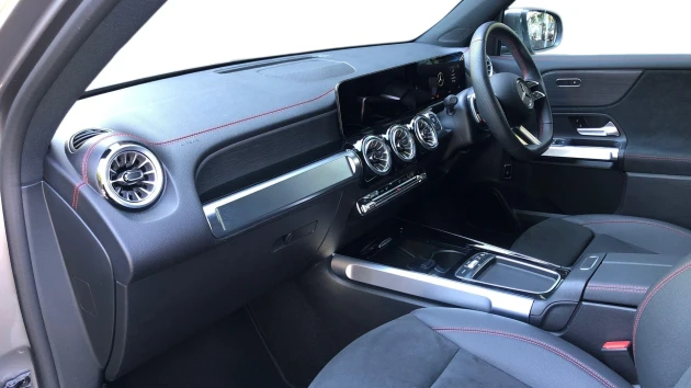 Mercedes-Benz EQB Listing Image