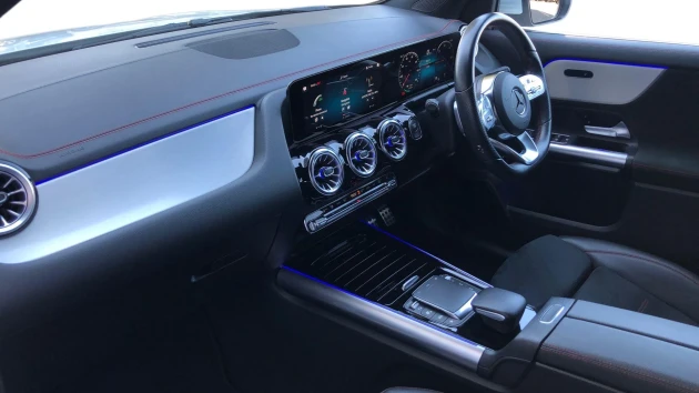 Mercedes-Benz EQA Listing Image