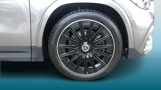 Mercedes-Benz GLA Listing Image