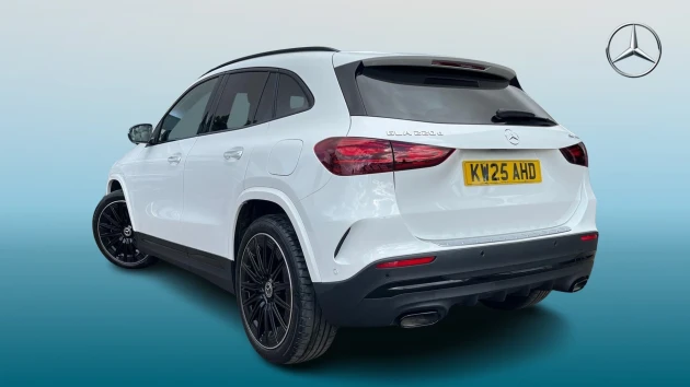 Mercedes-Benz GLA Listing Image