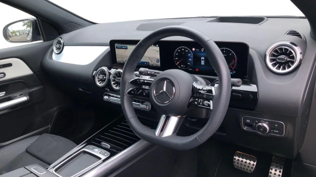 Mercedes-Benz GLA Listing Image