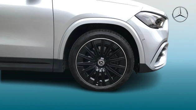 Mercedes-Benz GLA Listing Image