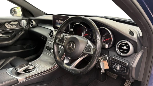 Mercedes-Benz C-Class Listing Image