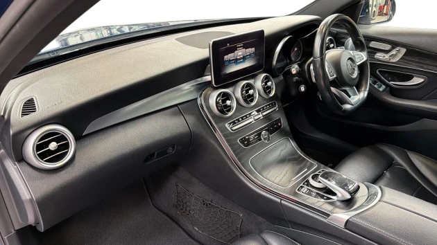 Mercedes-Benz C-Class Listing Image