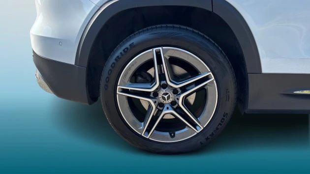 Mercedes-Benz GLB Listing Image