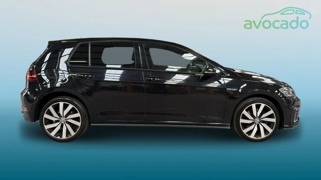 Volkswagen Golf Listing Image