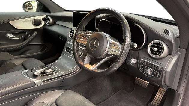 Mercedes-Benz C-Class Listing Image
