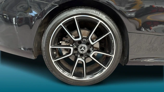 Mercedes-Benz C-Class Listing Image