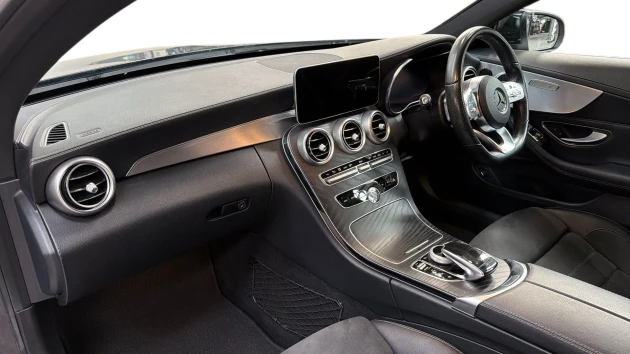 Mercedes-Benz C-Class Listing Image