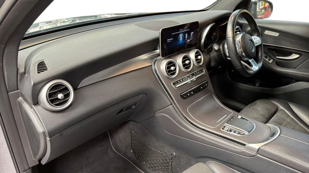 Mercedes-Benz GLC Listing Image