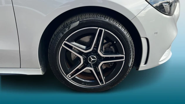 Mercedes-Benz B-Class Listing Image