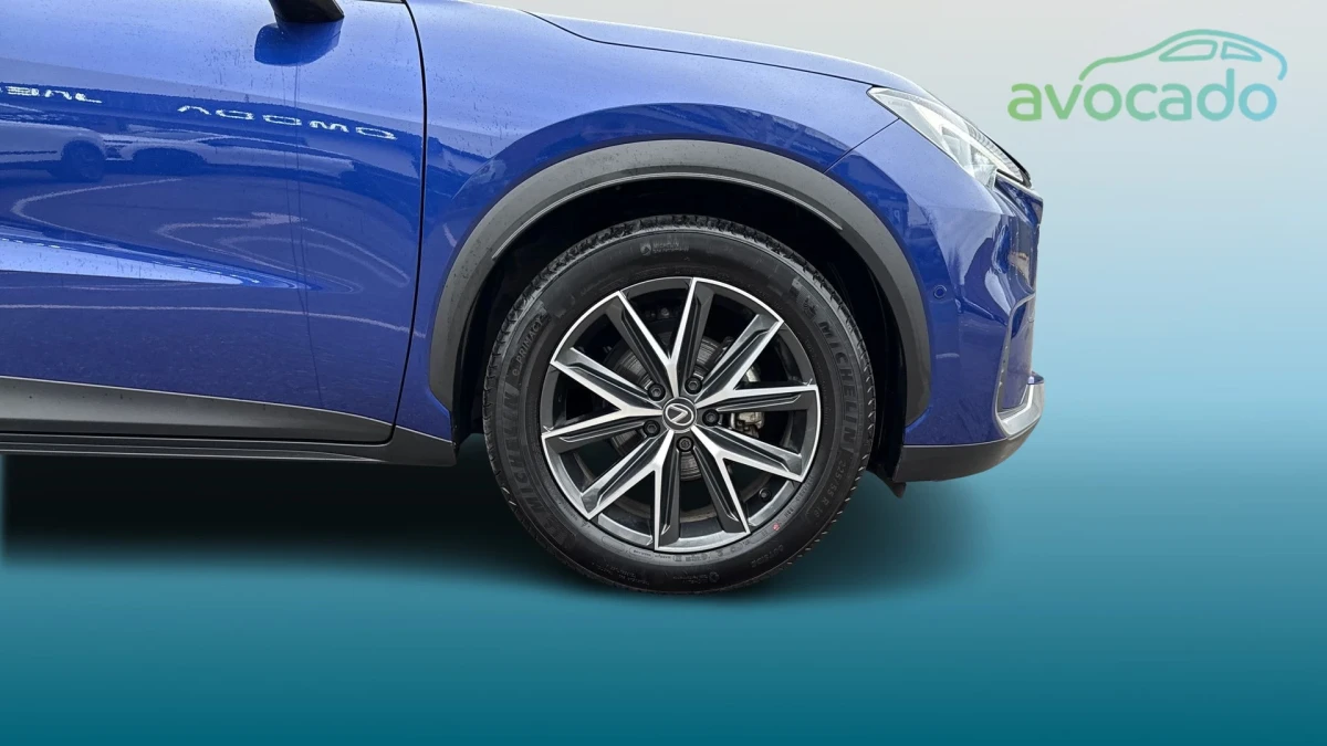 Lexus LBX Image 5
