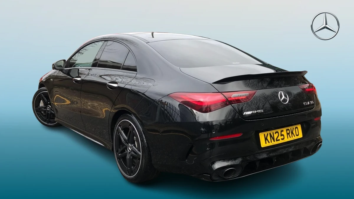 Mercedes-Benz CLA Image 2