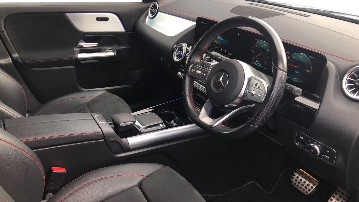 Mercedes-Benz EQA Image 3