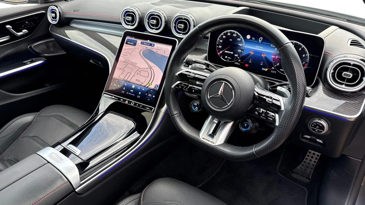 Mercedes-Benz C-Class Image 3
