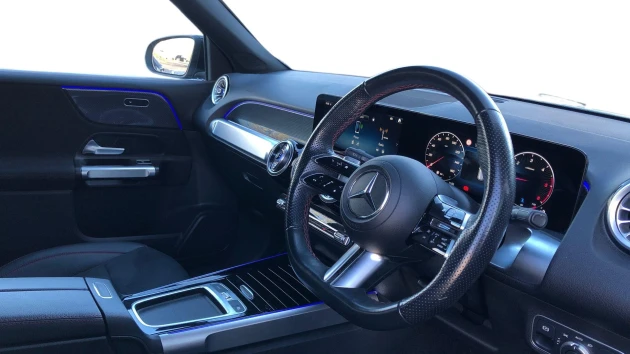 Mercedes-Benz GLB Listing Image