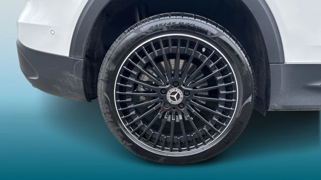 Mercedes-Benz EQB Listing Image