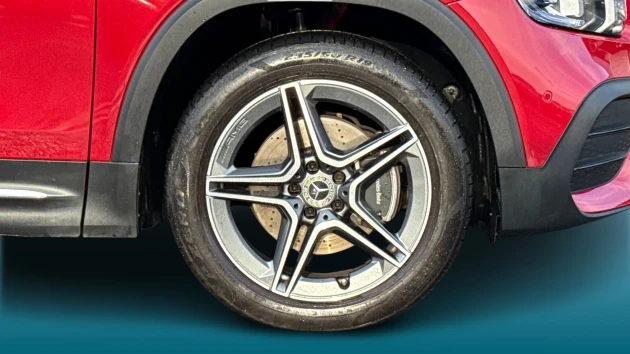 Mercedes-Benz GLB Listing Image