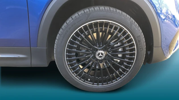 Mercedes-Benz EQB Listing Image