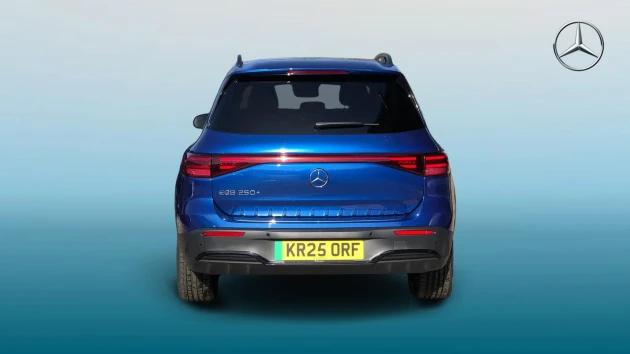 Mercedes-Benz EQB Listing Image