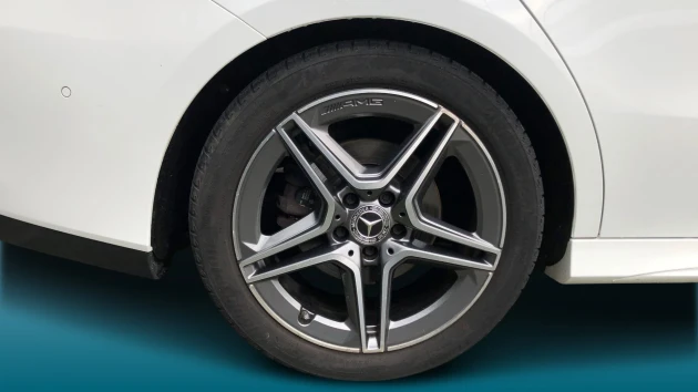 Mercedes-Benz CLA Listing Image