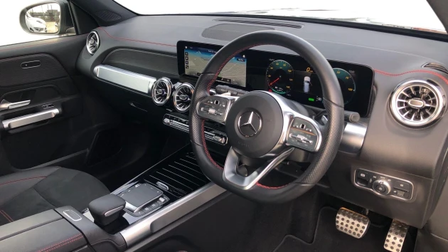 Mercedes-Benz EQB Listing Image