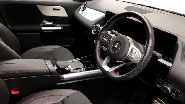 Mercedes-Benz EQA Listing Image