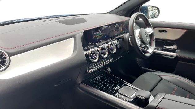 Mercedes-Benz EQA Listing Image