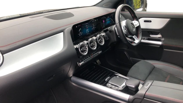 Mercedes-Benz EQA Listing Image