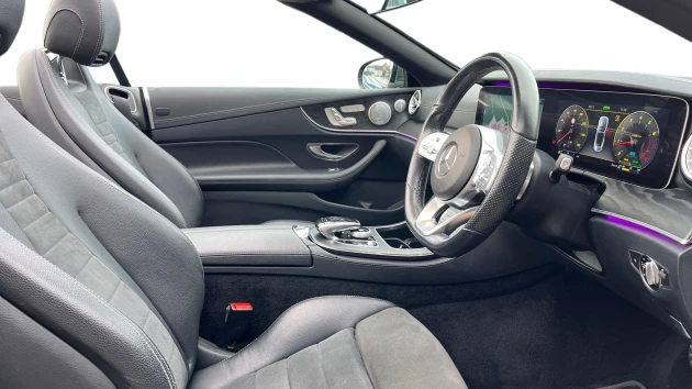 Mercedes-Benz E-Class Listing Image